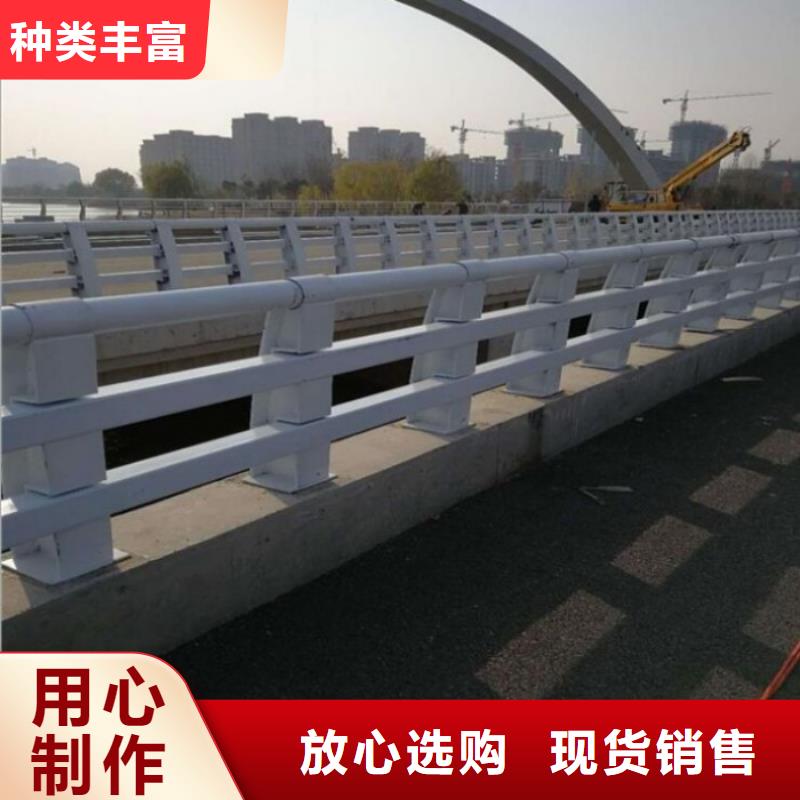 公路防撞护栏产品实物图