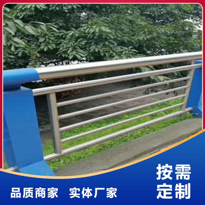 【公路护栏防撞立柱丰富的行业经验】