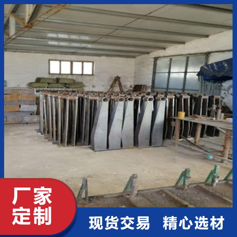 公路护栏-不锈钢立柱工程施工案例