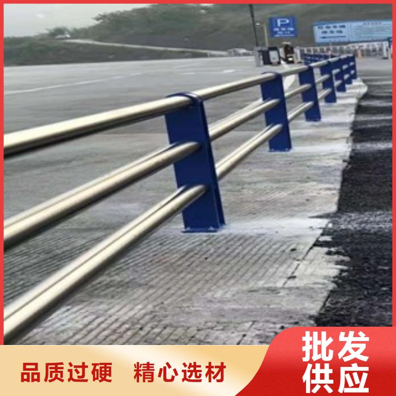 灯光护栏道路防撞护栏不只是质量好