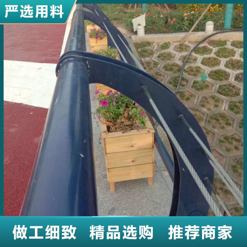 灯光护栏_道路隔离栏主推产品