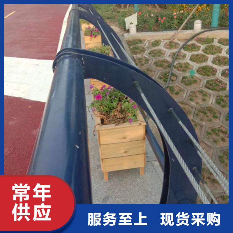 灯光护栏道路隔离栏畅销当地