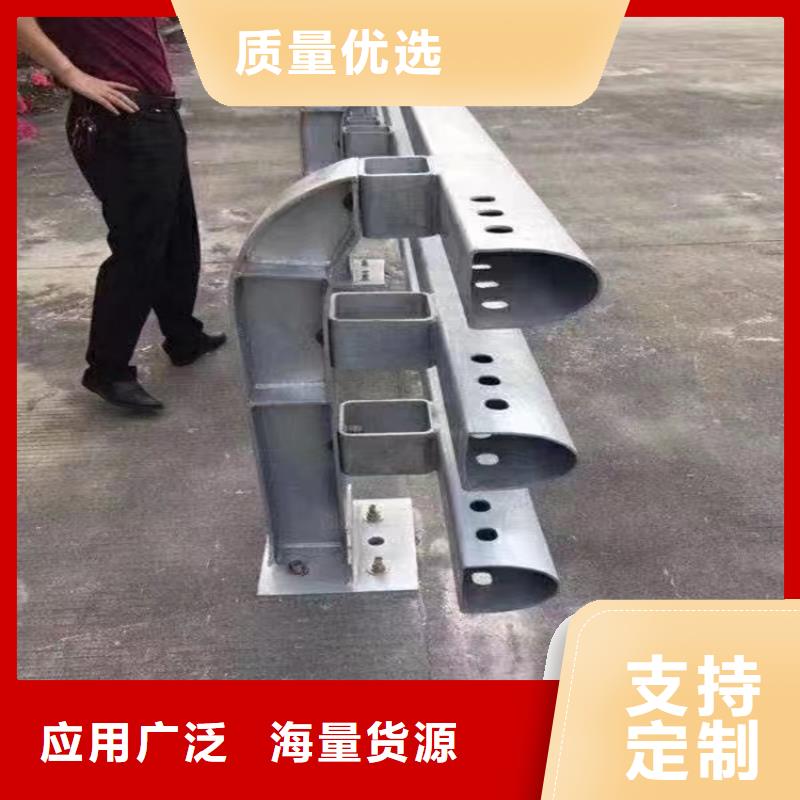 钢板包厢桥梁防撞立柱耐磨防撞