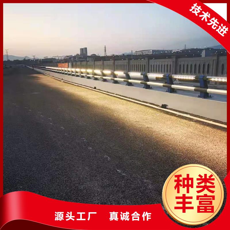 铸造石仿石护栏立柱,道路桥梁防撞护栏厂家一站式采购商家