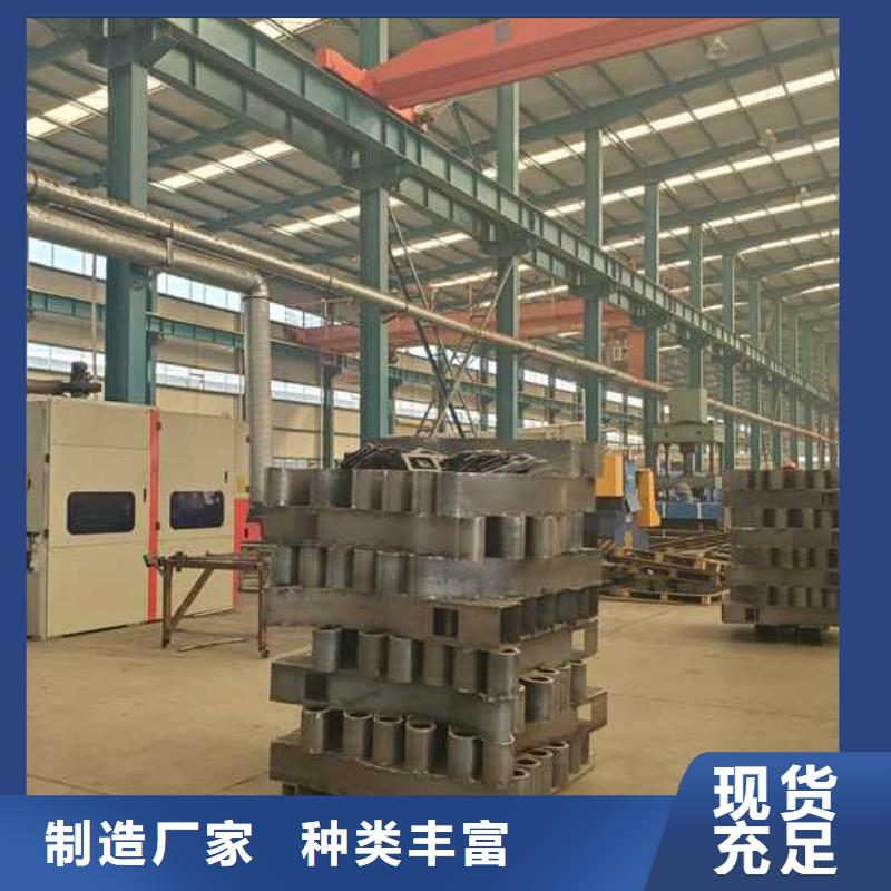 护栏灯光防撞护栏多年实力厂家