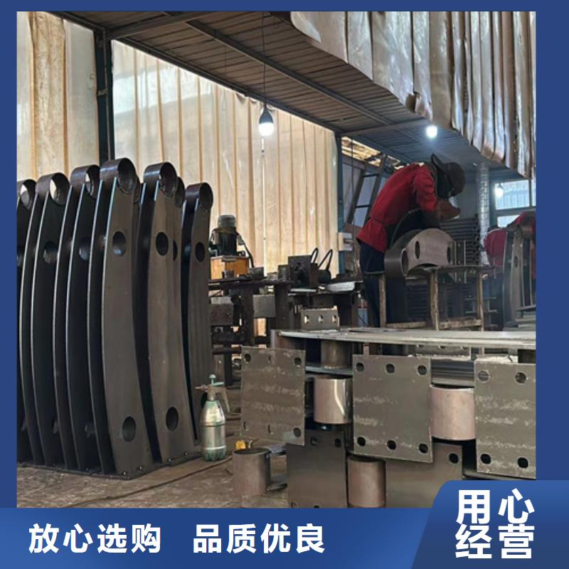 灯光护栏镀锌波形护栏选择我们选择放心