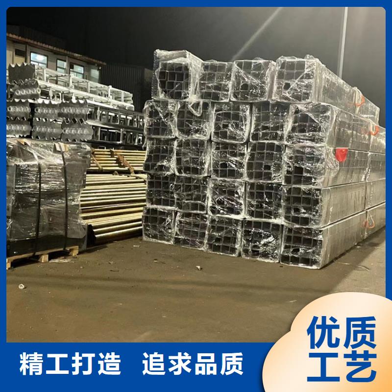 护栏镀锌波形护栏海量库存