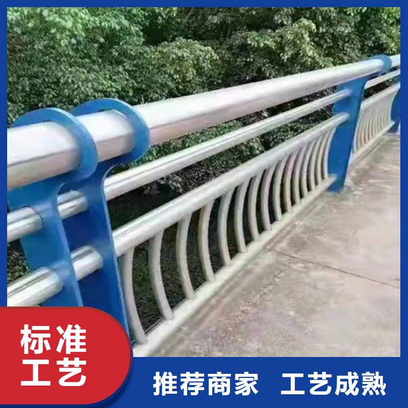 防撞护栏灯光护栏厂家质检严格