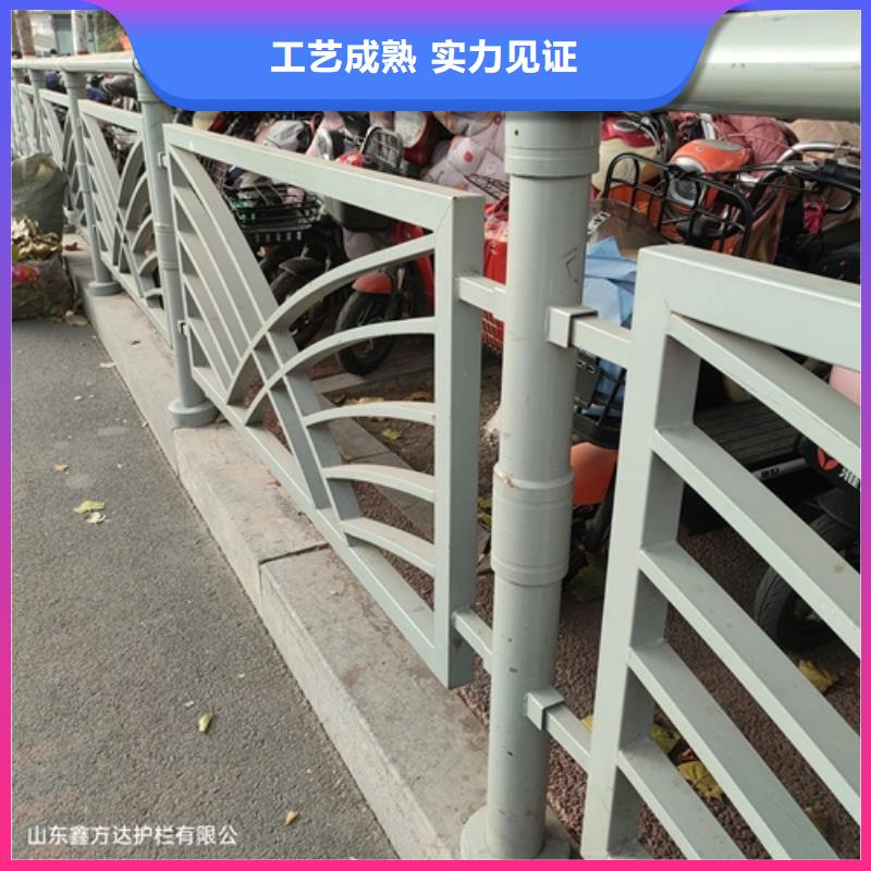 道路护栏生产设备先进