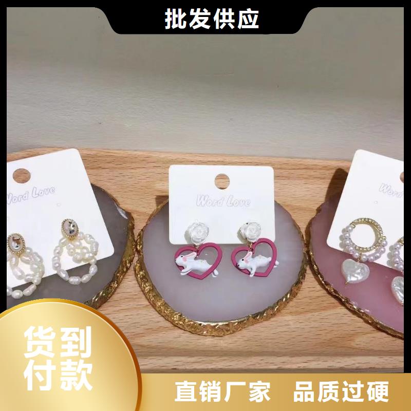 word love,word love耳环细节严格凸显品质