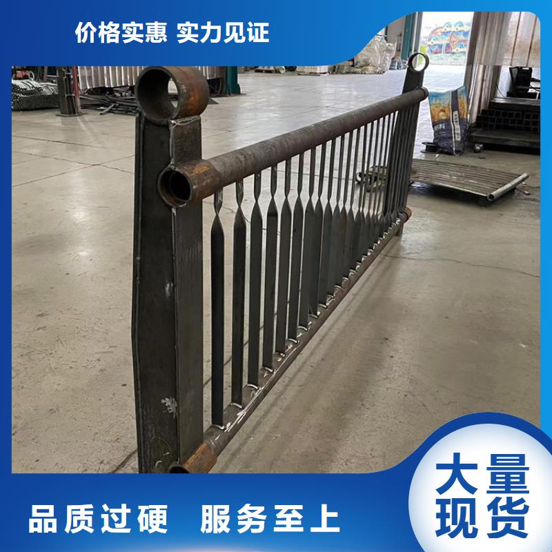 道路防撞护栏_防撞立柱今日新品