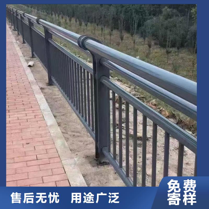 公路桥梁防撞护栏来厂考察